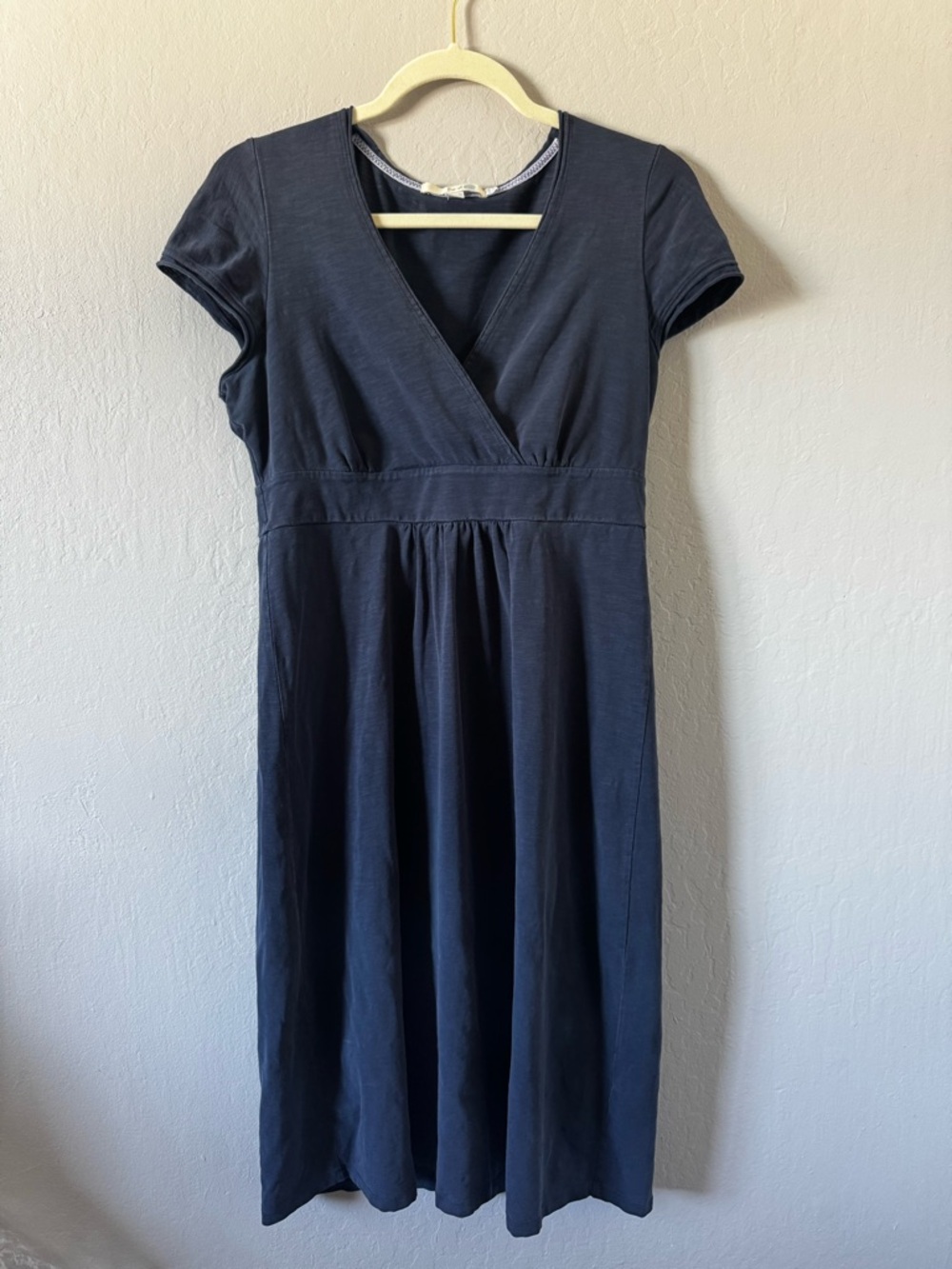 Boden Classic V-Neck Navy Women’s Midi Dress sz 6